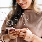 happy-woman-with-phone